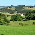Moderne Mit Garten In Eimelrod Appartamento Willingen (Upland)