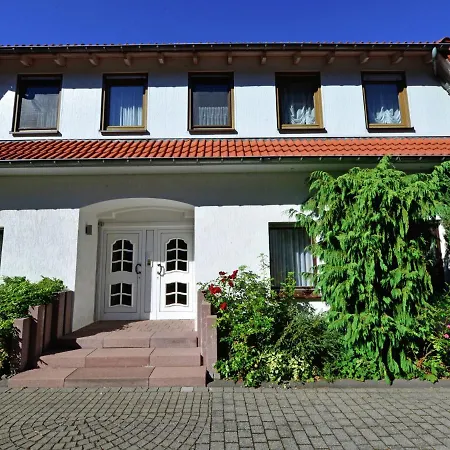 Moderne Mit Garten In Eimelrod 公寓